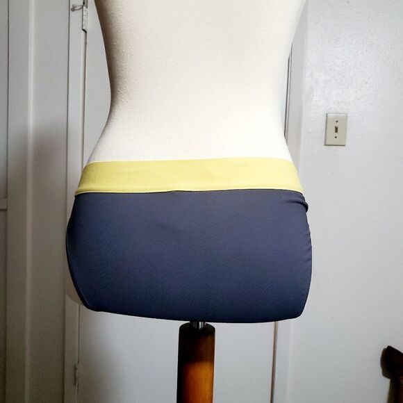 Anne Cole Swim Brief & Skirt Size Small - Picture 4 of 12